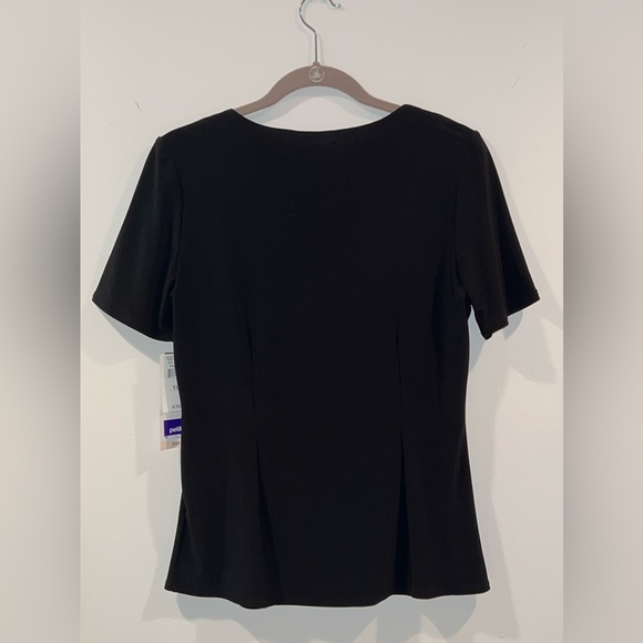 Danny & Nicole Short Sleeve Black Blouse with Faux Buckle Waist, Size 10P - Picture 4 of 13